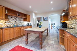 Kitchen- click for photo gallery